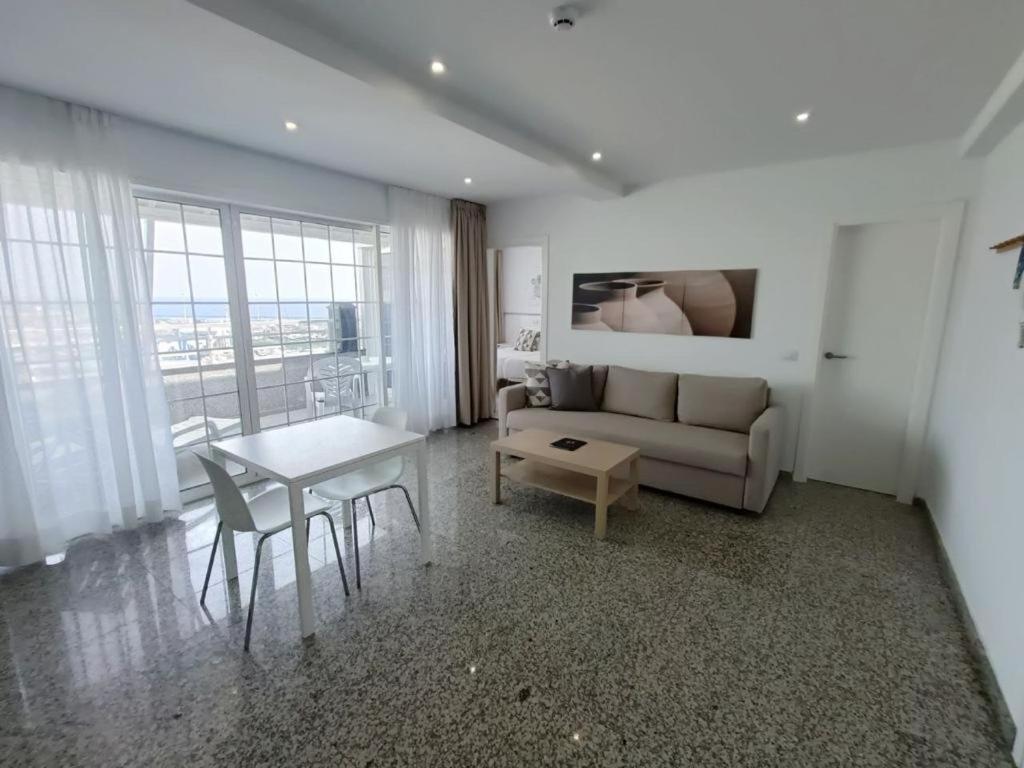 Apartamentos Sol Mar Лос Кристианос Экстерьер фото